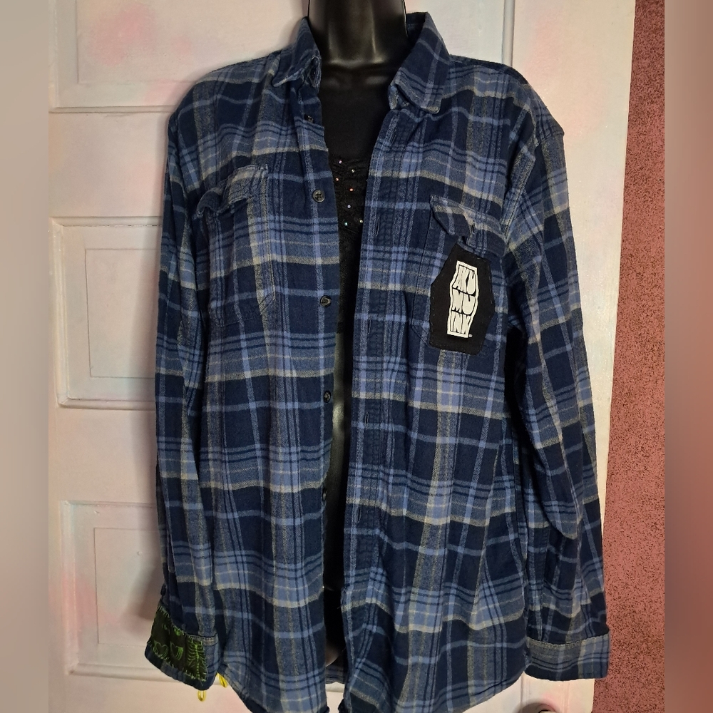 Custom RAGE Wizard Of Oz Horror Meme Flannel! OOAK Unique Fandom Wear! Unisex! - Picture 3 of 7